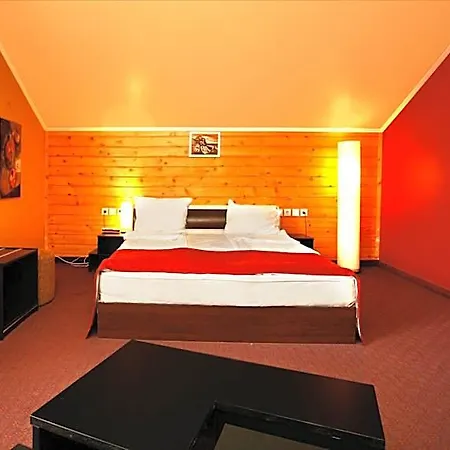 Hotel Select 4*