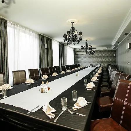 Hotel Select 4*