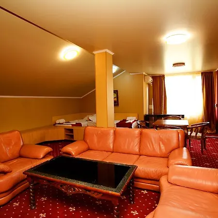 Select Hotel 4*